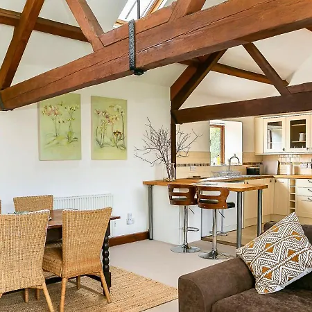Glyme Flat - Peaceful Country Retreat! Apartment Chipping Norton Exterior photo